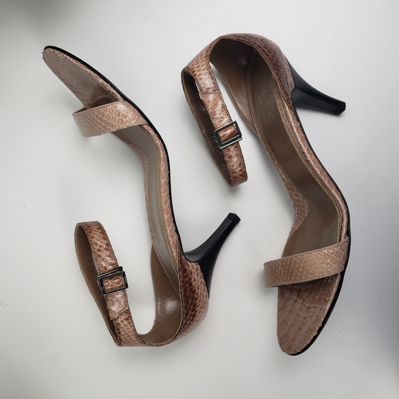 GUCCI Sandal Snake Skin Ankle Strap Heels sz 38.5 C US 8 - Picture 3 of 16
